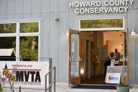 101019howardcountyconentrance